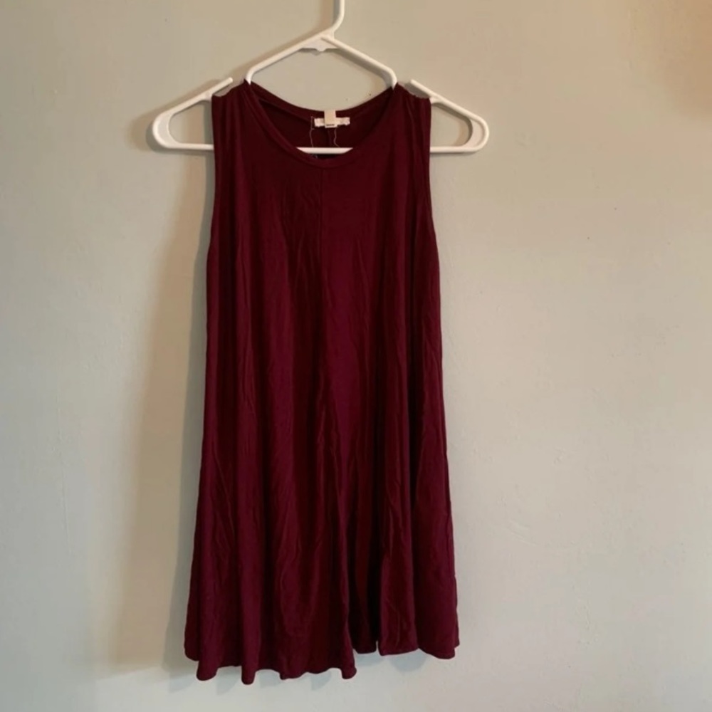 Dark red sleeveless tshirt dress
